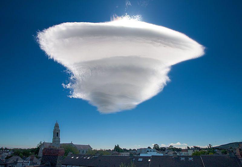 atmospheric UFO Clouds